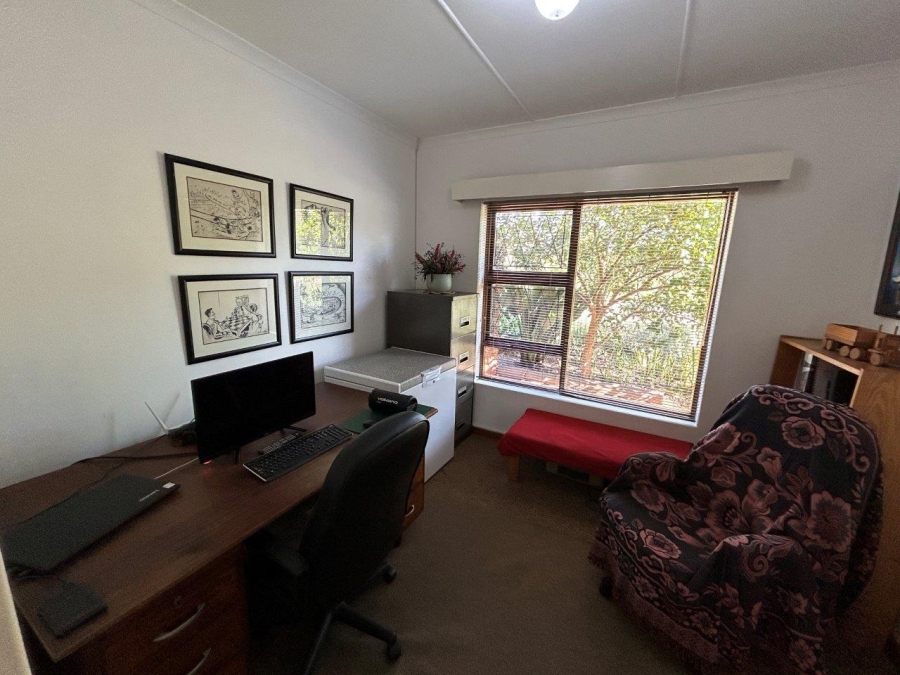 4 Bedroom Property for Sale in Noorsekloof Eastern Cape